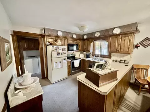 Kitchen - 6799 Debra Ave, Celina, OH 45822 photo 2 of 2