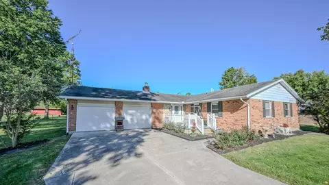 5763 Twitchell Rd, Springfield, OH 45502