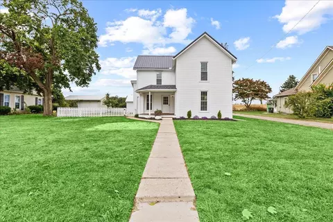 728 N Oakland St, Urbana, OH 43078