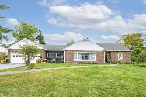 1008 N Park St, Bellefontaine, OH 43311