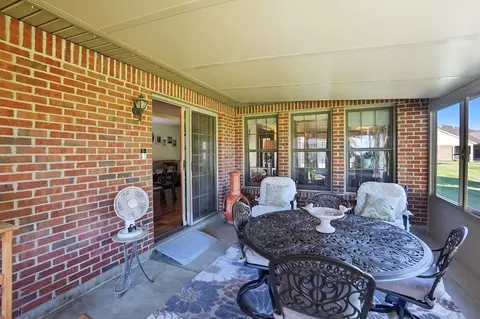 Exterior - 1888 Birchwood Ct, Springfield, OH 45502 photo 3 of 8