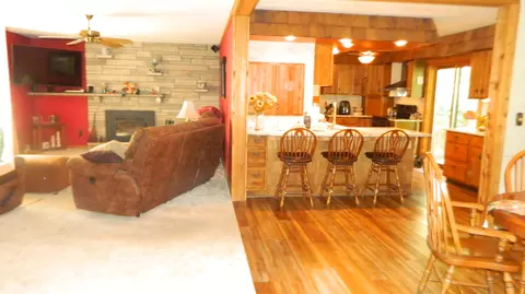 Kitchen - 258 Forest Dr, Springfield, OH 45505 photo 1 of 4