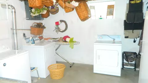 Other - 258 Forest Dr, Springfield, OH 45505 photo 8 of 9