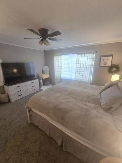 Bedroom - 1195 Cornish Dr, De Graff, OH 43318 photo 2 of 3