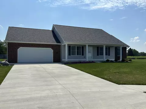 215 Village Pkwy, Jackson Center, OH 45334