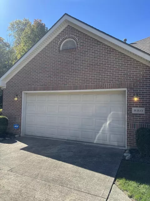 Exterior - 880 Brendle Trce, Springfield, OH 45503 photo 3 of 7