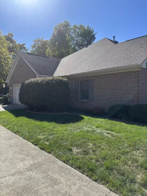 Exterior - 880 Brendle Trce, Springfield, OH 45503 photo 4 of 7