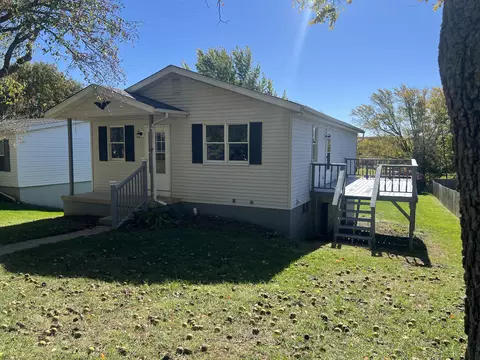 83 Prospect St, Mechanicsburg, OH 43044