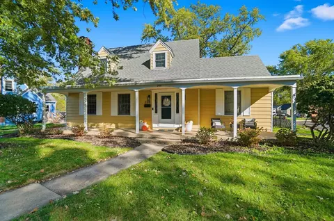 208 S Walnut St, Englewood, OH 45322