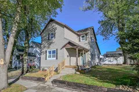 208 W Williams Ave, Bellefontaine, OH 43311