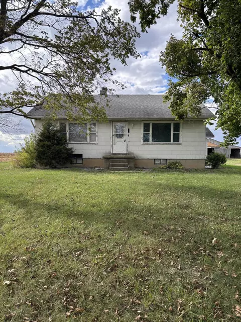 18341 Saint Marys River Rd, Saint Marys, OH 45885