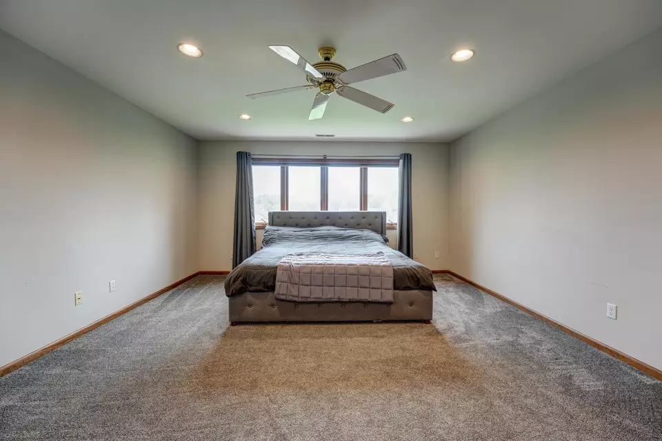 Bedroom - 7116 Dominican Dr, Dayton, OH 45415 photo 7 of 12