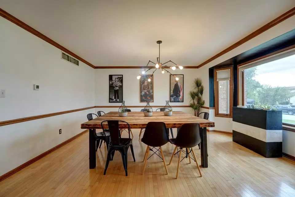 Dining - 7116 Dominican Dr, Dayton, OH 45415 photo 1 of 3