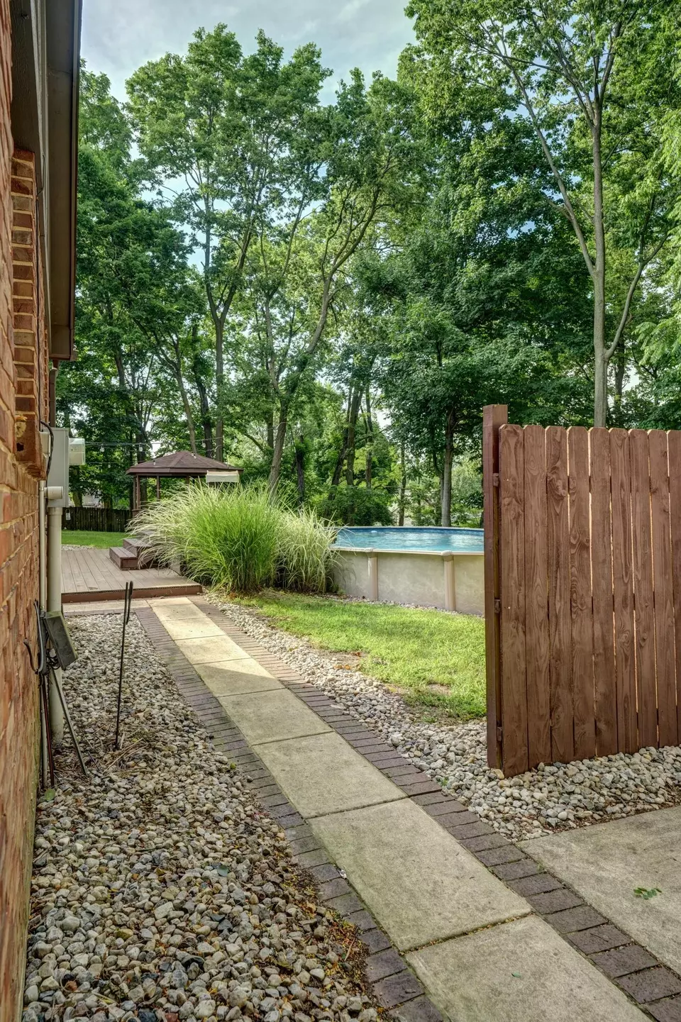 Exterior - 7116 Dominican Dr, Dayton, OH 45415 photo 6 of 13