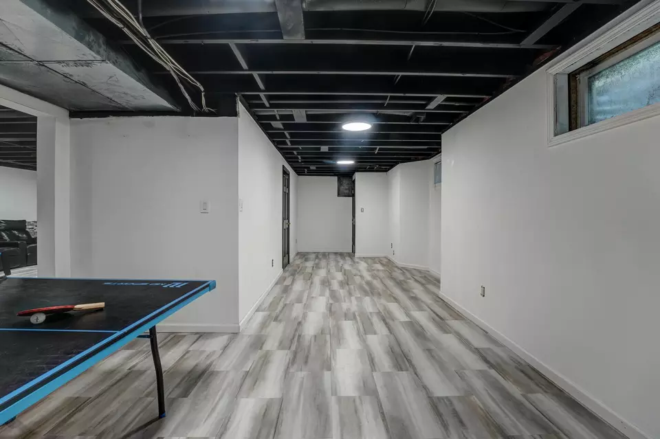 Entry Way - 7116 Dominican Dr, Dayton, OH 45415 photo 9 of 9