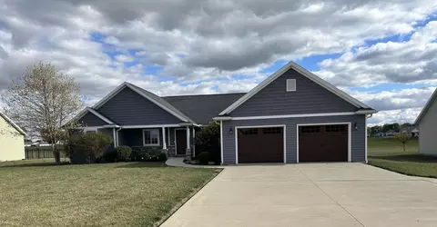 2224 E Wayne St, Celina, OH 45822