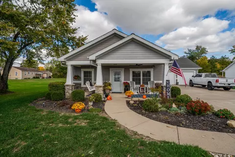 119 Blue Pride Dr, Brookville, OH 45309