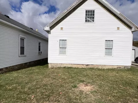 7925 E South St, Conover, OH 45317