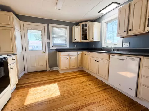 Kitchen - 309 E Vine St, Coldwater, OH 45828 photo 2 of 3