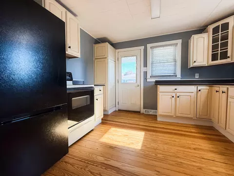 Kitchen - 309 E Vine St, Coldwater, OH 45828 photo 3 of 3