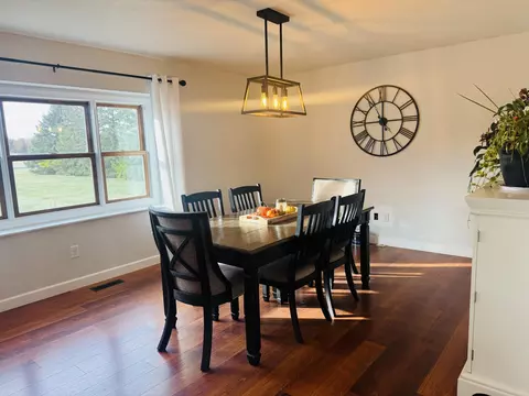 Dining - 7680 Celina Mendon Rd, Celina, OH 45822 photo 2 of 2