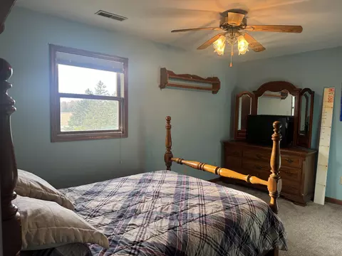 Bedroom - 7680 Celina Mendon Rd, Celina, OH 45822 photo 2 of 3
