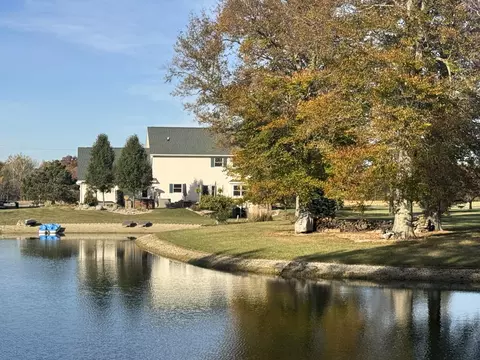 Exterior - 7680 Celina Mendon Rd, Celina, OH 45822 photo 2 of 8