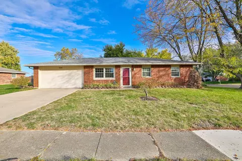 2401 Highland Ct, Troy, OH 45373