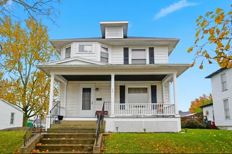 307 W Benton St, Wapakoneta, OH 45895