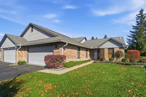 3112 Country Side Ct, Springfield, OH 45503