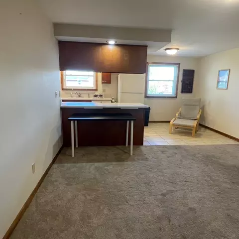 1027 Regan Ln, Springfield, OH 45503 photo 4