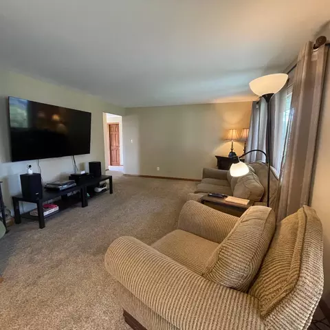 1027 Regan Ln, Springfield, OH 45503 photo 10