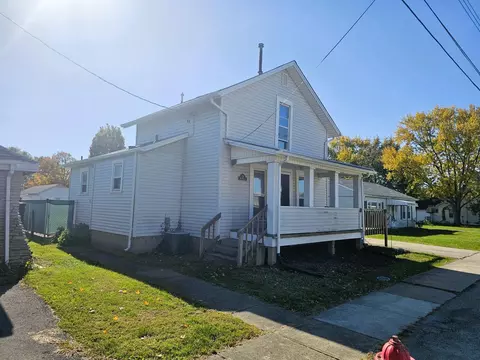 15 W Walnut St, Phillipsburg, OH 45354