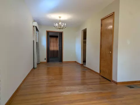 572 Piney Branch Dr, Springfield, OH 45503 photo 8