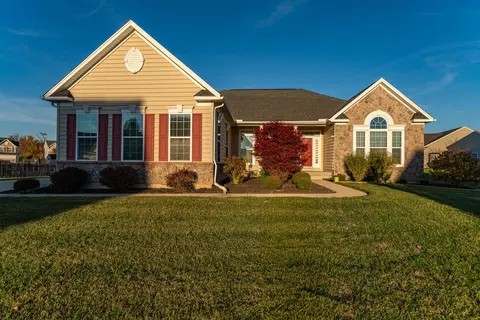 3029 Cattail Dr, Tipp City, OH 45371
