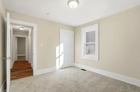 Bedroom - 1212 W Pleasant St, Springfield, OH 45506 photo 2 of 8