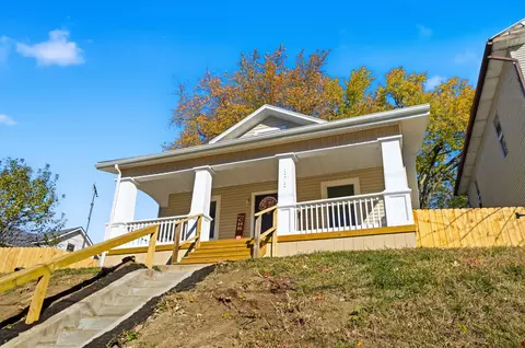 Exterior - 1212 W Pleasant St, Springfield, OH 45506 photo 2 of 8