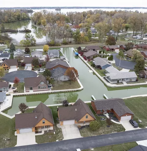 View/Area - 6941 Heron Dr, Celina, OH 45822 photo 2 of 6