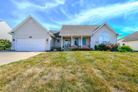 1325 Kenton Way, Troy, OH 45373