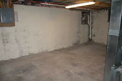 Other - 410 W Liberty St, Springfield, OH 45506 photo 2 of 3