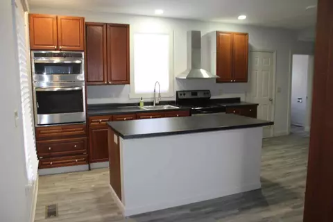 Kitchen - 410 W Liberty St, Springfield, OH 45506 photo 1 of 3