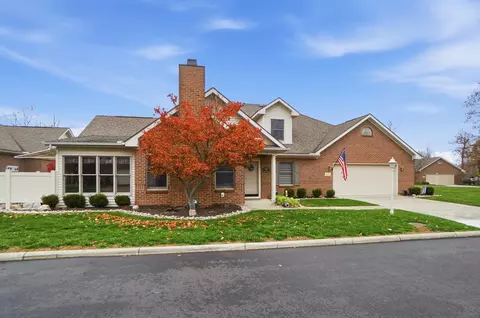 Exterior - 862 Brendle Trce, Springfield, OH 45503 photo 3 of 9