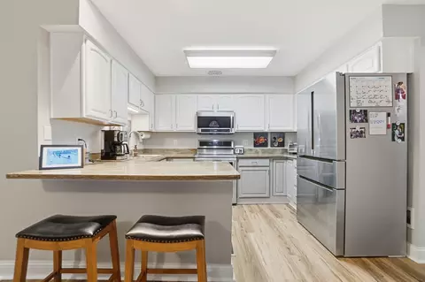Kitchen - 862 Brendle Trce, Springfield, OH 45503 photo 1 of 7