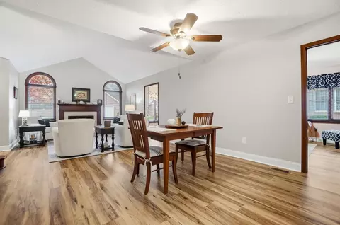 Dining - 862 Brendle Trce, Springfield, OH 45503 photo 2 of 5