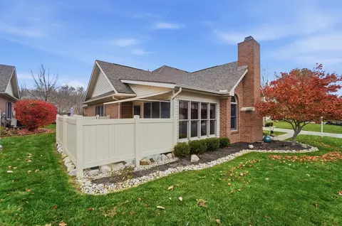 Exterior - 862 Brendle Trce, Springfield, OH 45503 photo 9 of 9