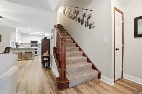 Entry Way - 862 Brendle Trce, Springfield, OH 45503 photo 4 of 6