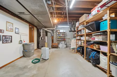 Other - 917 White Oak Dr, Springfield, OH 45504 photo 22 of 37