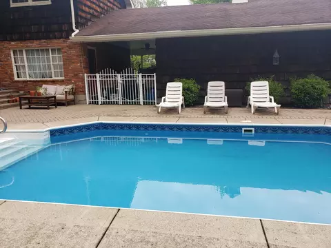 Exterior - 917 White Oak Dr, Springfield, OH 45504 photo 16 of 26