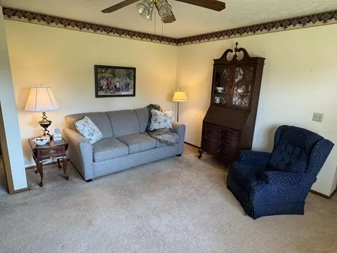 Living - 3077 E Brixton Dr, Springfield, OH 45503 photo 5 of 5