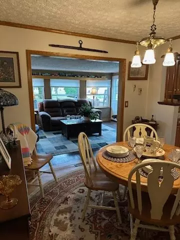 2434 S Burnett Rd, Springfield, OH 45505 photo 13